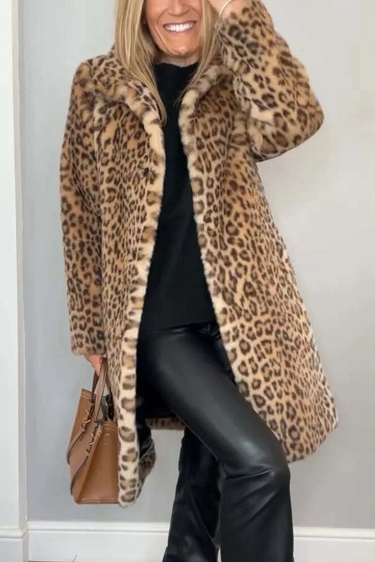 Manteau Léopard : Élégance et Confort